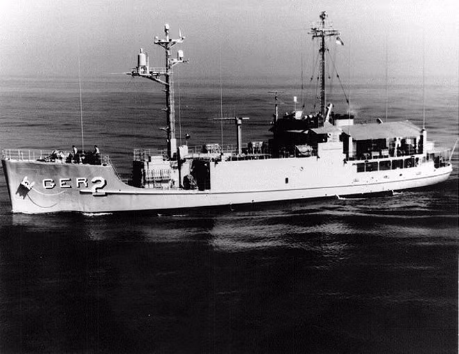 Tàu USS Pueblo của Mỹ bị Quân đội Triều Tiên bắt giữ.