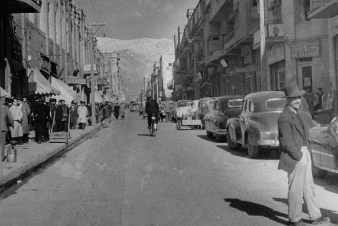 Đường phố Tehran năm 1940.