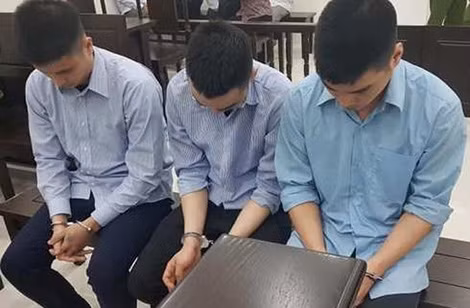 Bị cáo Huân, Nhất, Luân đã phải trả giá đắt về những hành vi côn đồ.