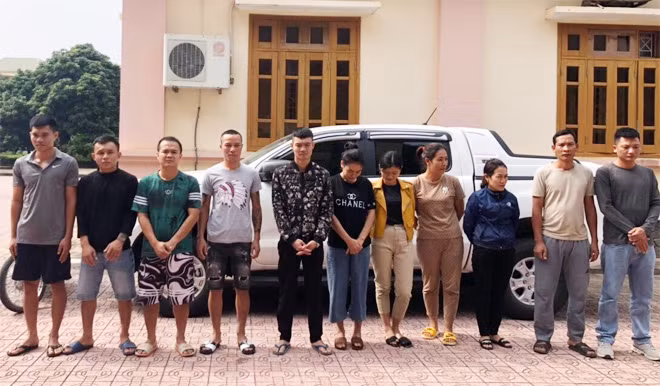 Các đối tượng trong đường dây đánh bạc.