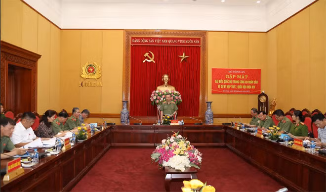 Toàn cảnh buổi gặp mặt.