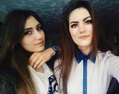 Các nạn nhân Yulia Konstaninova và Veronica Volkova ở Thành phố Ust-Ilimsk, vùng Siberia, Nga.