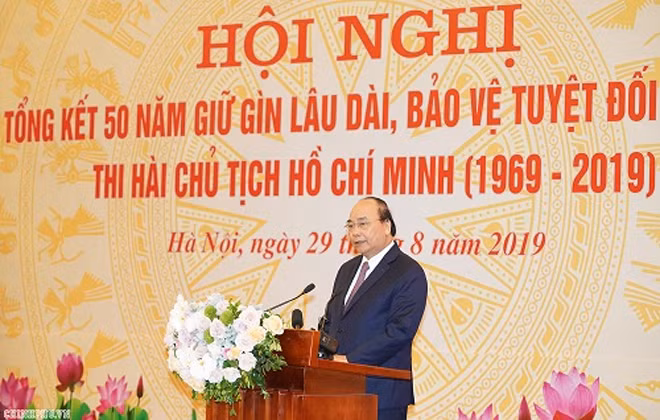 Thủ tướng Nguyễn Xuân Phúc phát biểu tại Hội nghị - Ảnh: VGP/Quang Hiếu.