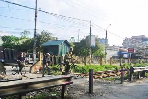 Xóa đường ngang “tử thần” để kéo giảm tai nạn giao thông đường sắt