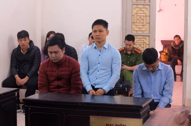 Nhóm đối tượng Nguyễn Đình Biết, Mai Hữu Trung, Lê Xuân Lương.