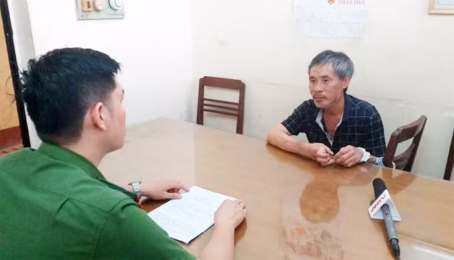 Nguyễn Văn Dư tại CQĐT.