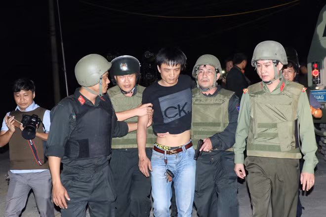 Nguyễn Thành Trung khi đã bị bắt. Nguyễn Thành Trung khi đã bị bắt.