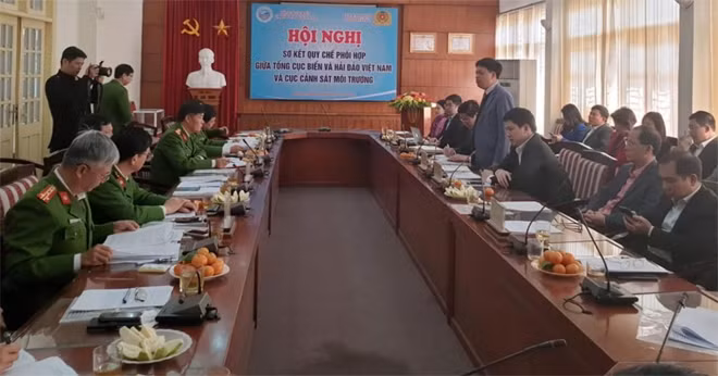Toàn cảnh Hội nghị.