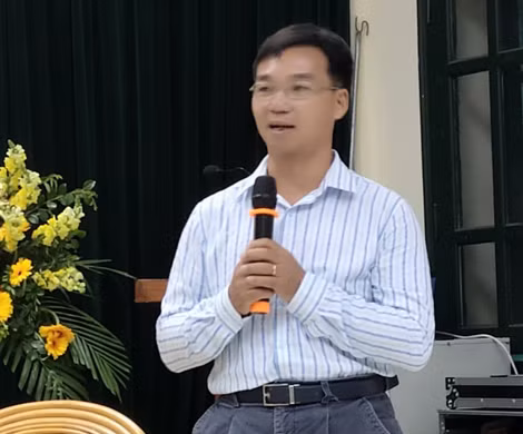 Nhà văn Nguyễn Vinh Huỳnh - Chủ tịch Câu lạc bộ Văn học trẻ Hà Nội.