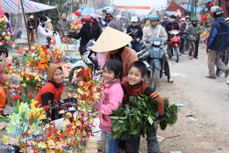 Phiên chợ Tết ở quê.
