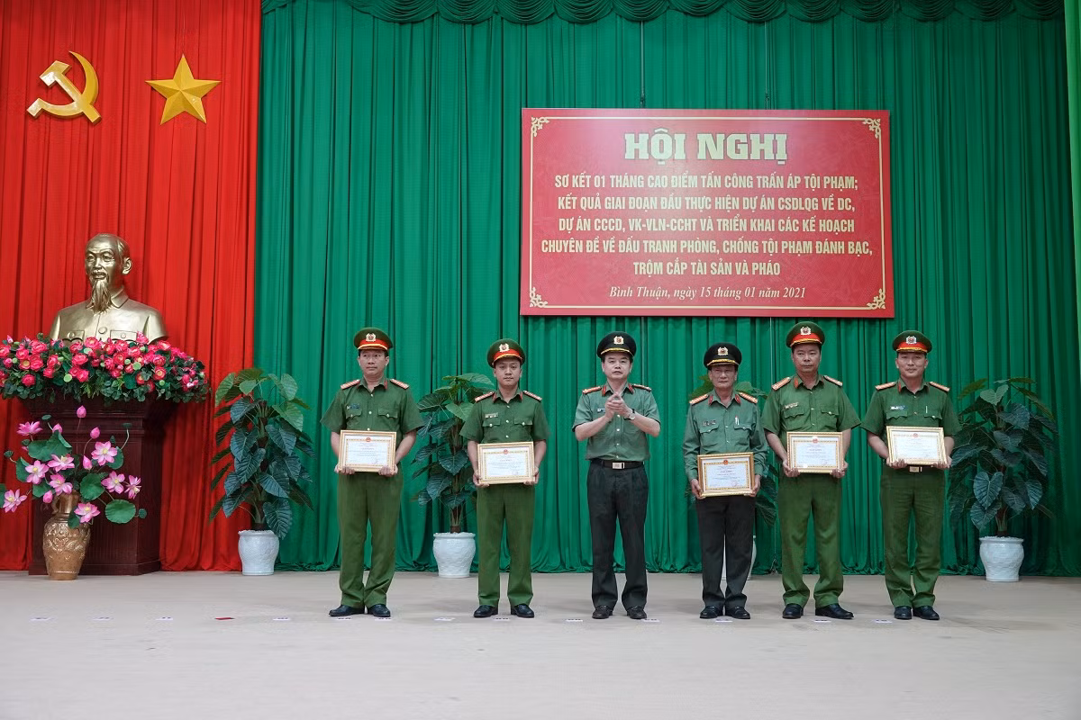 Công an tỉnh Bình Thuận chủ động, nêu gương, kỷ cương, trách nhiệm, hiệu quả ảnh 5