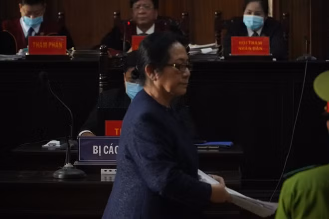Bà Diệp bị cáo buộc tội lừa đảo chiếm đoạt tài sản