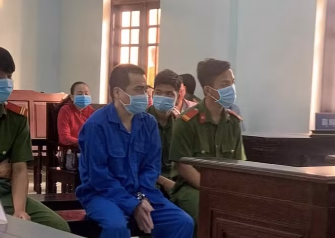 Bị cáo Nguyễn Hoàng Nhựt tại phiên sơ thẩm được mở trước đó