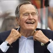Cựu Tổng thống Mỹ George H. W. Bush.