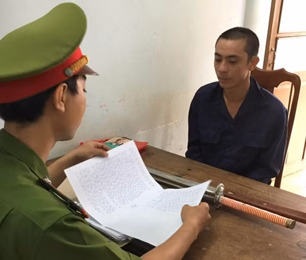 Đối tượng Nguyễn Hữu Thái tại cơ quan điều tra.