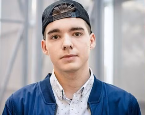 Mateusz Mach.