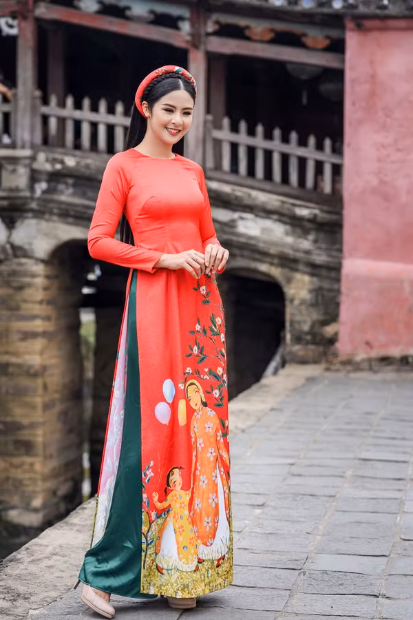 Bộ sưu tập mang đến hơi thở ngày Tết truyền thống. Bộ sưu tập mang đến hơi thở ngày Tết truyền thống.