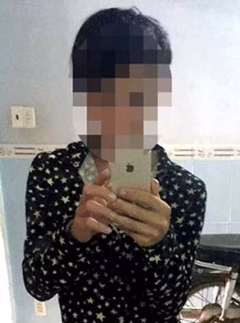 Nghi can Lộc hiện đang bị Công an tạm giữ để điều tra, làm rõ vụ việc. Nghi can Lộc hiện đang bị Công an tạm giữ để điều tra, làm rõ vụ việc.