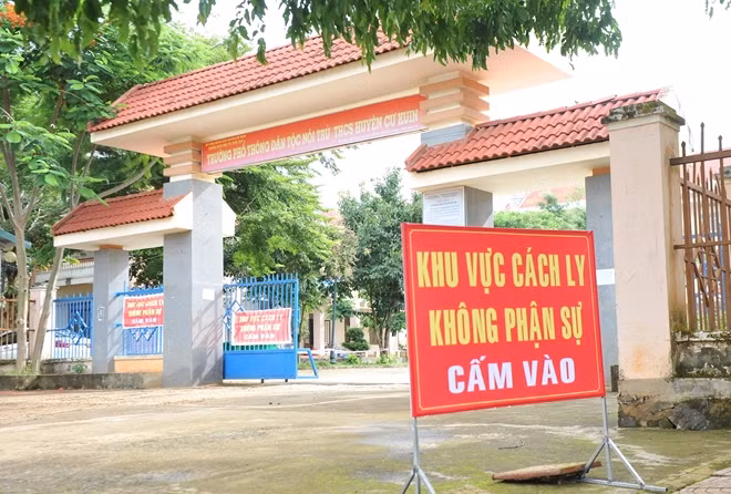 Khu cách ly các trường hợp F1 liên quan đến ổ dịch tại địa bàn huyện Cư Kuin