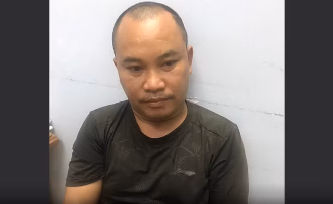 Nguyễn Bạch Phượng Vỹ bị bắt giữ tại Cơ quan Công an (Ảnh: CACC)