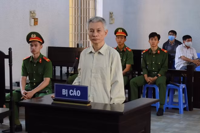 Bị cáo Trần Nguyên Chuân tại phiên toà