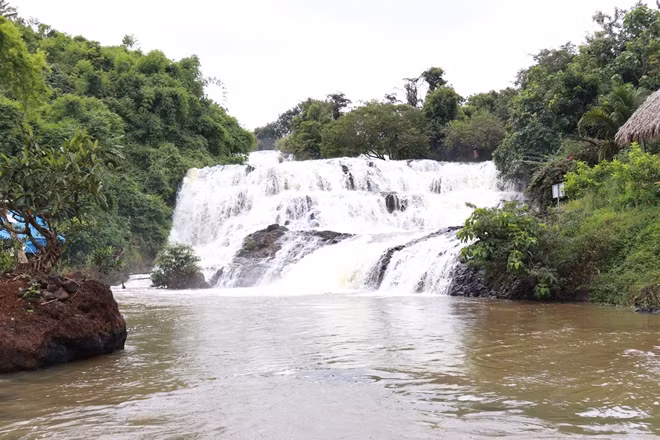 Người dân lo ngại khi xây dựng thuỷ điện sẽ làm mất vẻ đẹp tự nhiên vốn có của cụm thác 5 tầng