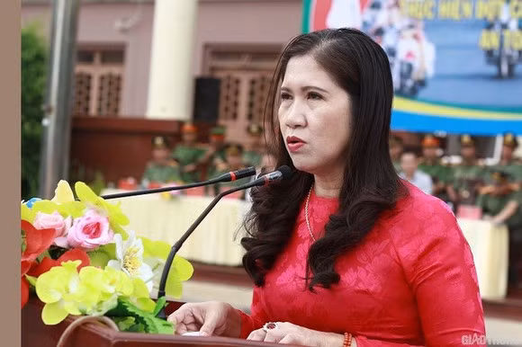 Bà Tôn Thị Ngọc Hạnh