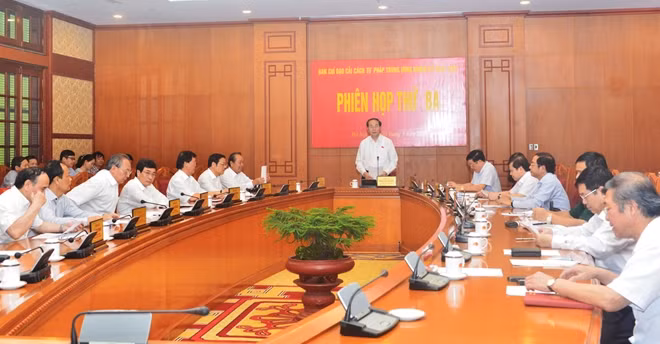 Chủ tịch nước Trần Đại Quang chủ trì phiên họp.