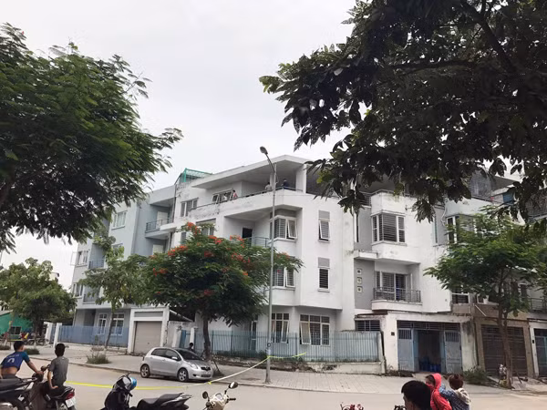 Hiện trường nơi phát hiện vụ việc. Hiện trường nơi phát hiện vụ việc.