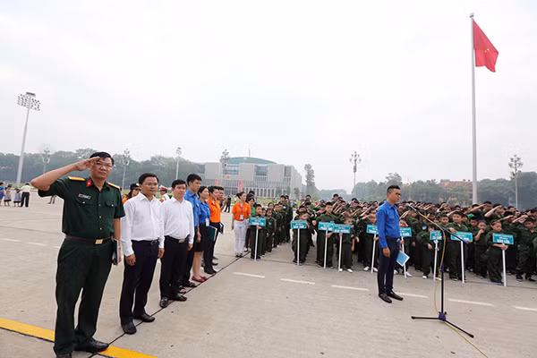 Lễ xuất queen học kỳ quân đội 2016