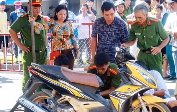 Chiếc xe của nạn nhân.