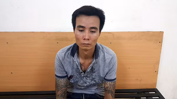 Vũ Đình Lợi tại cơ quan Công an.