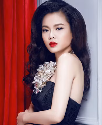 Ca sĩ Giang Hồng Ngọc.