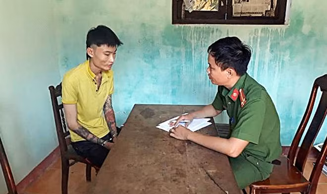Phạm Minh Châu tại cơ quan Công an.