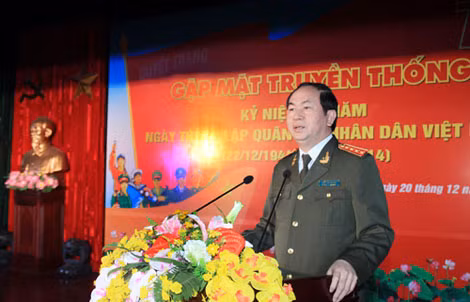 Đại tướng Trần Đại Quang, Ủy viên Bộ Chính trị, Bí thư Đảng ủy Công an Trung ương, Bộ trưởng Bộ Công an phát biểu tại buổi gặp mặt.