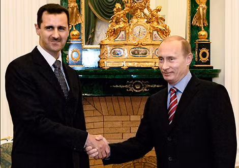Tổng thống Nga Vladimir Putin (phải) và Tổng thống Syria Bashar al-Assad trong một lần hội kiến tại Moscow.