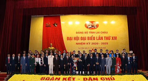 Ban chấp hành khóa mới ra mắt Đại hội