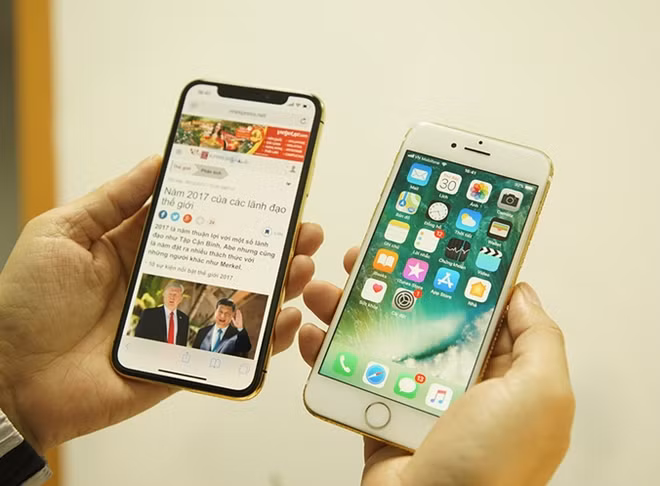 Hai sản phẩm iPhone được mạ vàng 24K đang gây sốt cộng đồng công nghệ tại Việt Nam