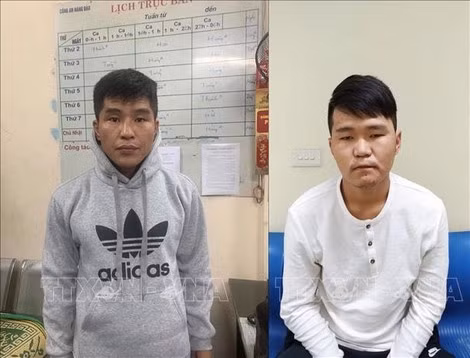 Hai siêu trộm người Mông Cổ Altantuya và Ankhbayar. Hai siêu trộm người Mông Cổ Altantuya và Ankhbayar.