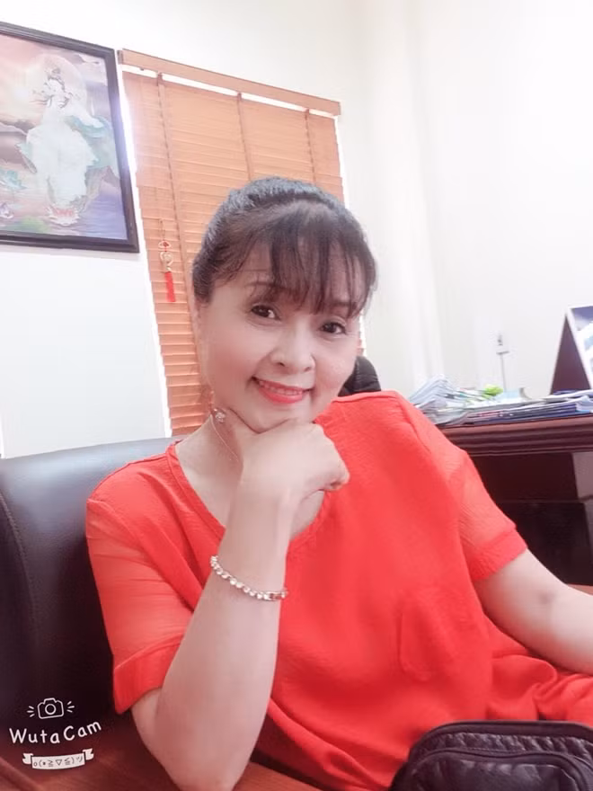 Đạo diễn, NSND Hoàng Quỳnh Mai.
