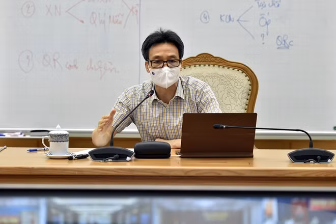 Phó Thủ tướng Vũ Đức Đam: Các tỉnh phải có kế hoạch giữ vững những vùng, khu vực còn an toàn. Ảnh: VGP/Đình Nam