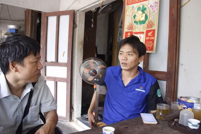 Trung trò chuyện với PV.
