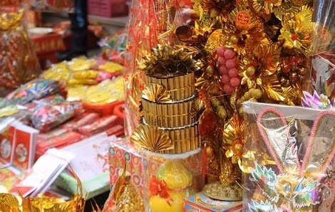 Lễ vật để cúng sao giải hạn khá cầu kỳ.