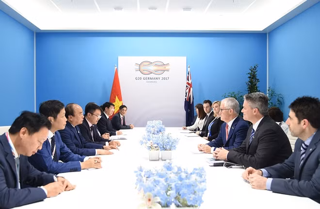 Thủ tướng Nguyễn Xuân Phúc đề nghị Australia mở cửa thị trường và tạo điều kiện hơn nữa để các sản phẩm của Việt Nam có mặt trong cơ cấu hàng hóa của Australia. - Ảnh: VGP/Quang Hiếu