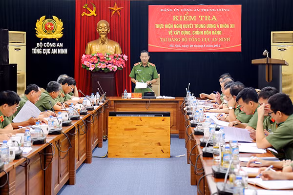 Thứ trưởng Lê Quý Vương phát biểu tại buổi kiểm tra. Thứ trưởng Lê Quý Vương phát biểu tại buổi kiểm tra.