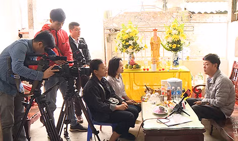 Nhóm PV ANTV tác nghiệp ở Hà Tĩnh.