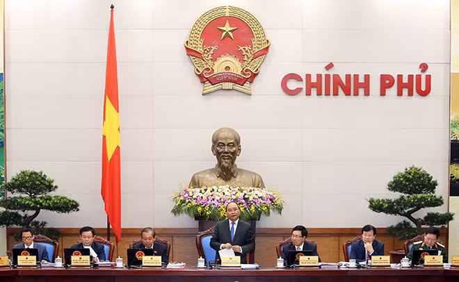 Thủ tướng Nguyễn Xuân Phúc phát biểu khai mạc phiên họp. Ảnh: TTXVN Thủ tướng Nguyễn Xuân Phúc phát biểu khai mạc phiên họp. Ảnh: TTXVN