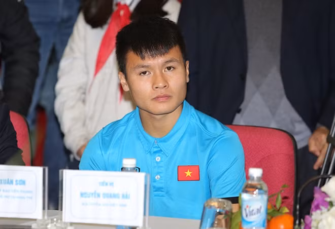 Cầu thủ Quang Hải.