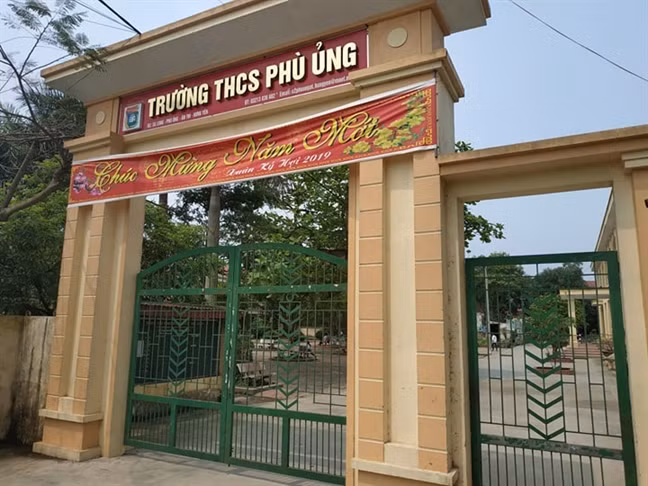 Trường THCS Phù Ủng - nơi xảy ra sự việc.
