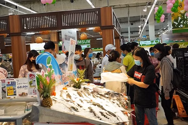 Quảng bá sản phẩm vùng miền tới người dân Thủ đô. Quảng bá sản phẩm vùng miền tới người dân Thủ đô.